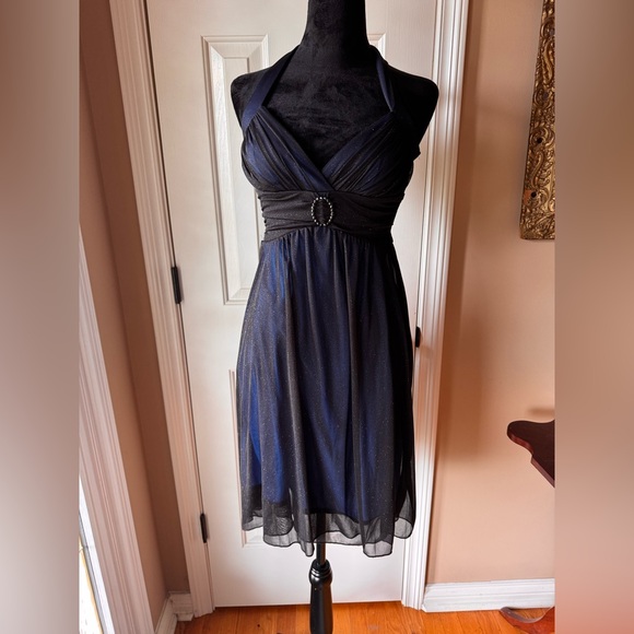 City Triangles Elegant Knee Length Black Halter Dress - Picture 1 of 10